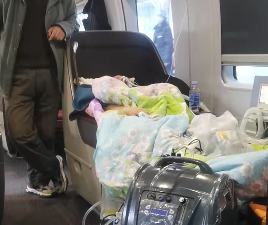 特克斯县高铁转运